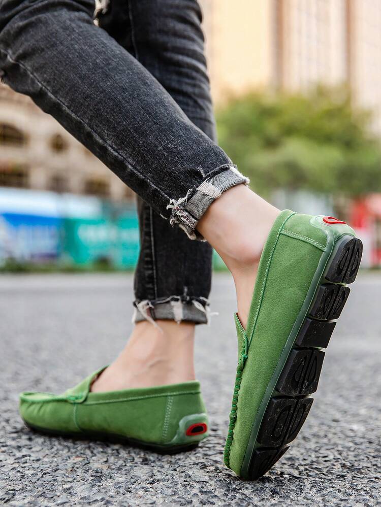 Fashion Green Loafers For Men, Stitch Detail Faux Suede  display picture 1