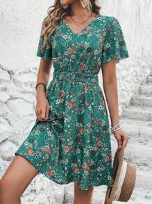 SHEIN Holidaya Floral Print V Neck A-line Dress - Green - View 5