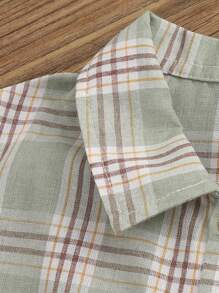 SHEIN 小男童格紋印花襯衫和翻蓋口袋短褲