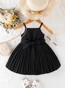 嬰兒素色百褶下擺吊帶連衣裙 - 黑色 - 查看 1