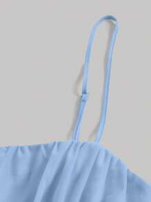 SHEIN MOD 胸部褶皺荷葉邊吊帶上衣 - 淺藍色 - 查看 3