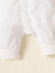 SHEIN 男婴童卡通圖案連體衣和連身褲和毯子和帽和圍兜和手套 - 白色 - 查看 8