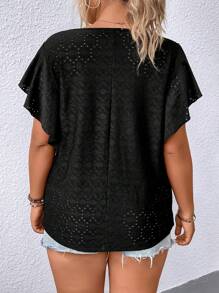 SHEIN LUNE Plus Eyelet Embroidery Butterfly Sleeve Tee - Black - View 2