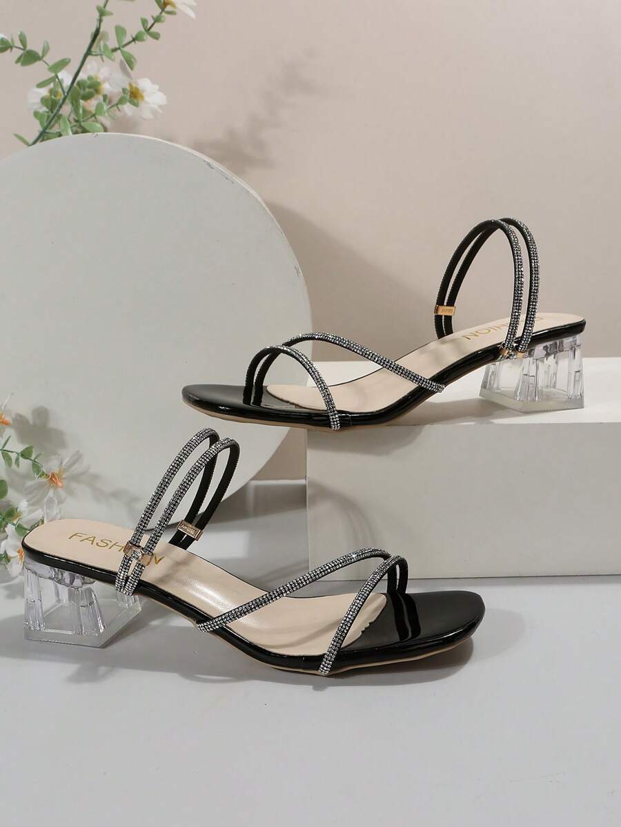 Dekorasi Berlian Imitasi Wanita Sandal Bertumit Chunky Bening, Sandal Musim Panas Multi-arah yang Glamor