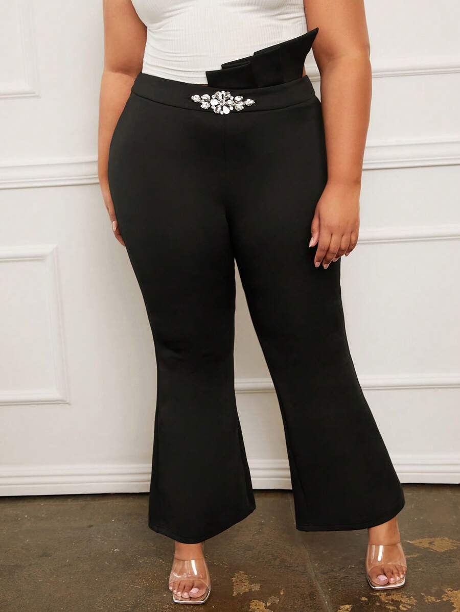 SHEIN SXY Plus Asymmetrical Waist Rhinestone Detail Flare Leg Trousers - Black - View 1