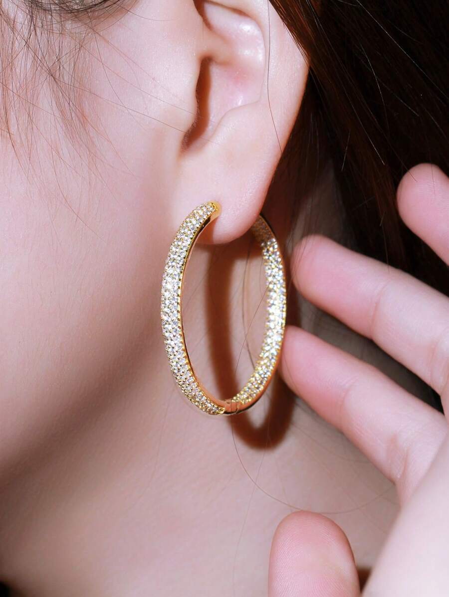 1 Đôi Khuyên Tai Vòng Đính Đá Cubic Zirconia Trang Trí Quyến Rũ Dành Cho Nữ Trang Trí Hàng Ngày