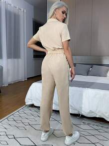 Eilly Bazar 翻蓋口袋腰帶連身褲 - 杏色 - 查看 2