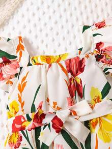 SHEIN 揉皺 荷葉邊花卉印花嬰兒連衣裙 - 彩色 - 查看 3