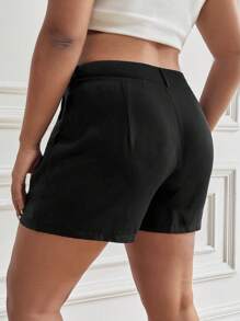 SHEIN EZwear Plus Fold Pleated Shorts - Black - View 2