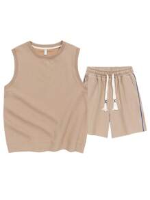 Men Tank Top & Drawstring Waist Shorts - Khaki - View 1