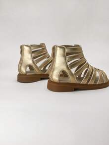 女孩金屬質感鏤空金屬氣眼裝飾羅馬涼鞋適用於戶外 - 金色 - 查看 9