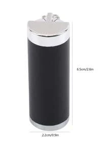 迷你便攜式帶蓋鋁製儲物筒防風香煙灰缸,配鑰匙扣袋配件,能當肩背、斜背、手提和手袋使用。適用於派對、假日和生日禮物,也是流行時尚、簡約潮流的少女、女人、大學生和老師的禮物。飾品可作為鑰匙扣和汽車鑰匙扣。 - 黑色 - 查看 6