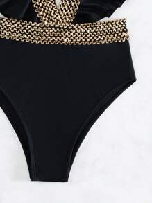 荷葉邊深V連體泳衣