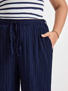 SHEIN Frenchy Plus Plisse Wide Leg Belted Trousers - Navy Blue - View 2