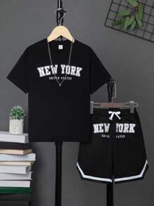 SHEIN Leap Crew Tween Boy Letter Graphic Tee & Contrast Tape Drawstring Waist Shorts Without Necklace - Black - View 1
