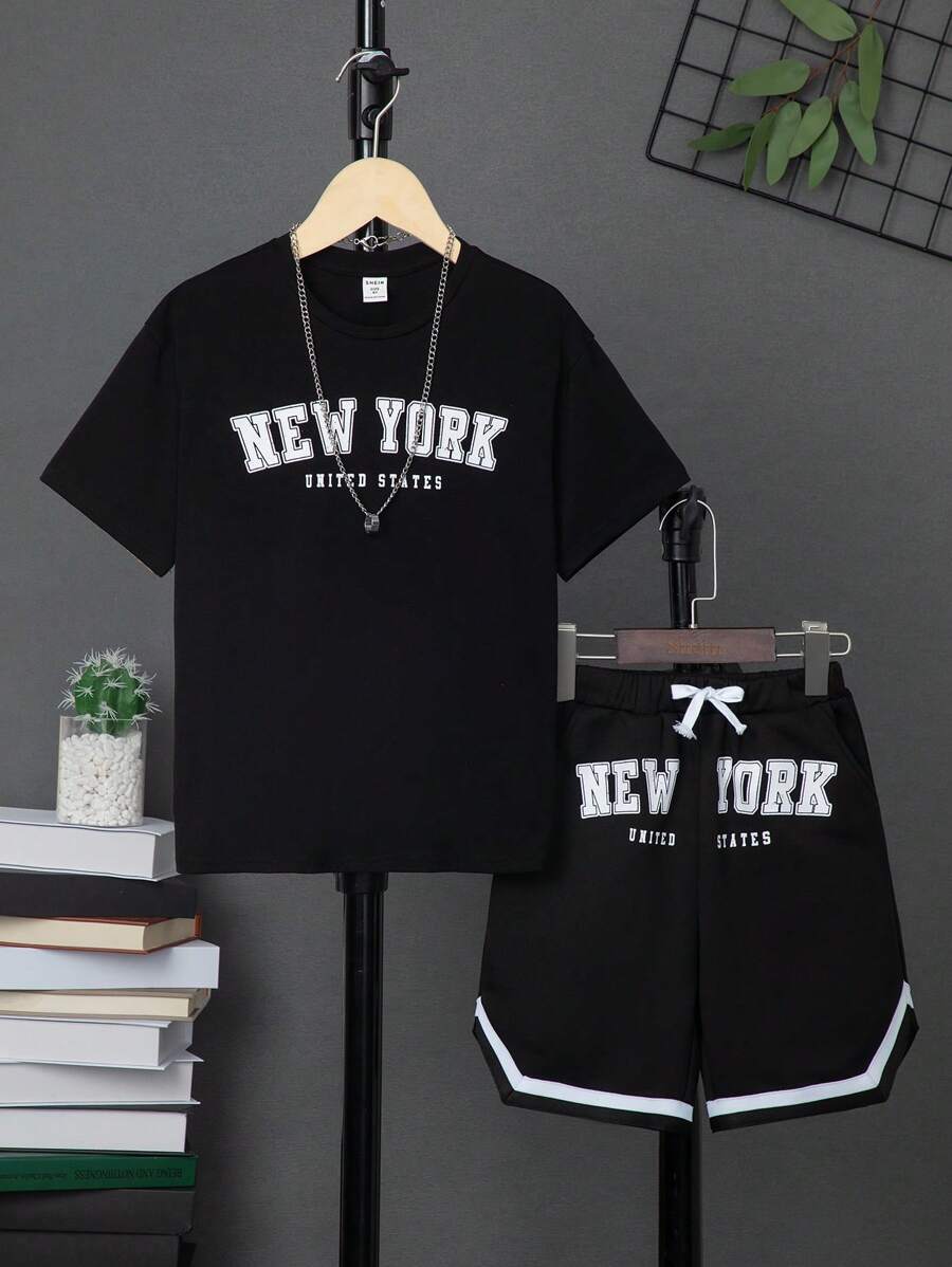 SHEIN Leap Crew Tween Boy Letter Graphic Tee & Contrast Tape Drawstring Waist Shorts Without Necklace - Black - View 1