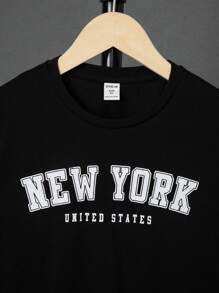 SHEIN Leap Crew Tween Boy Letter Graphic Tee & Contrast Tape Drawstring Waist Shorts Without Necklace - Black - View 4