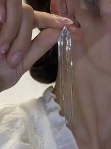 1對時尚鏈條流蘇裝飾耳墜適合女士適合派對 - 銀色 - 查看 2