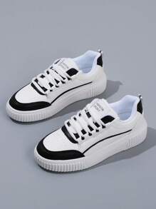 男士繫帶字母補丁細節雙色滑冰運動戶外運動鞋 - 黑與白 - 查看 3