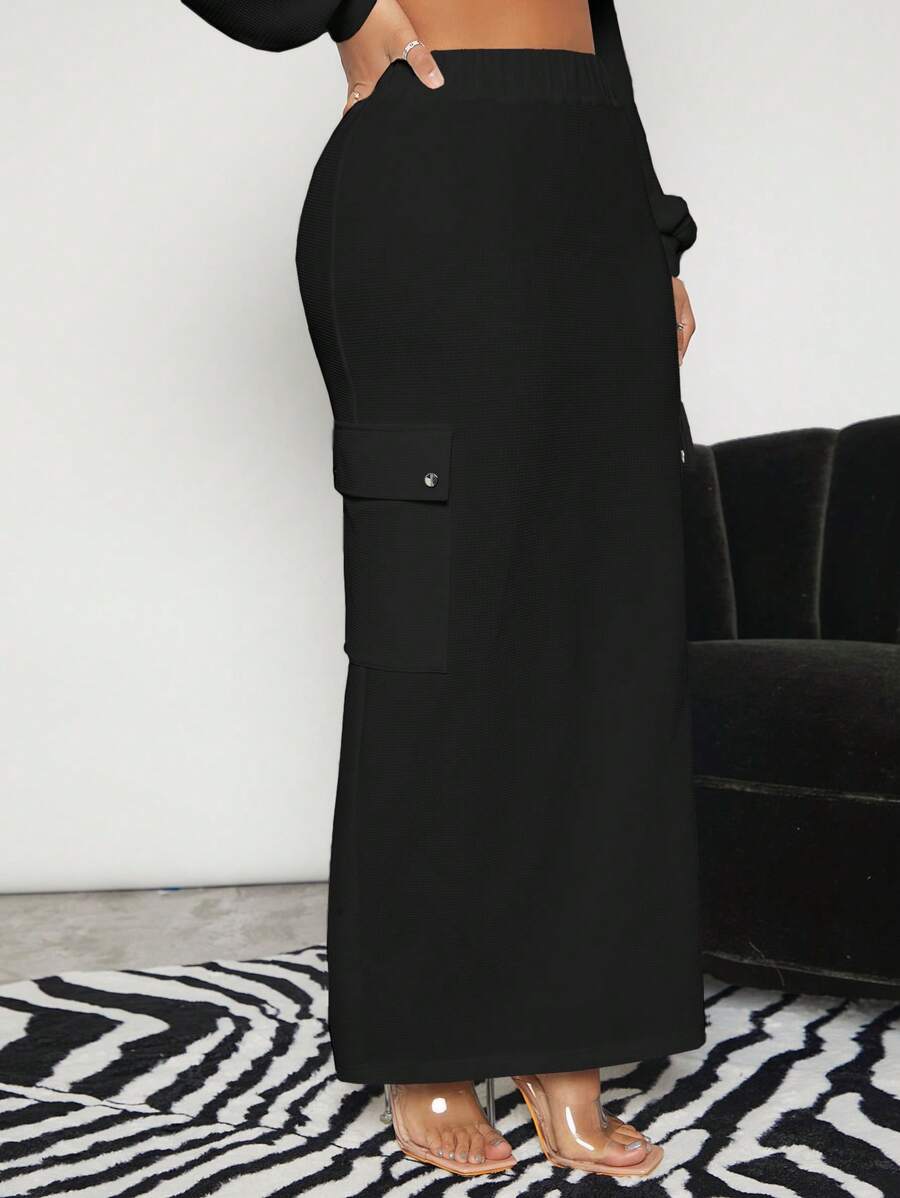 SHEIN SXY 素色翻蓋口袋魚尾短裙 - 黑色 - 查看 1