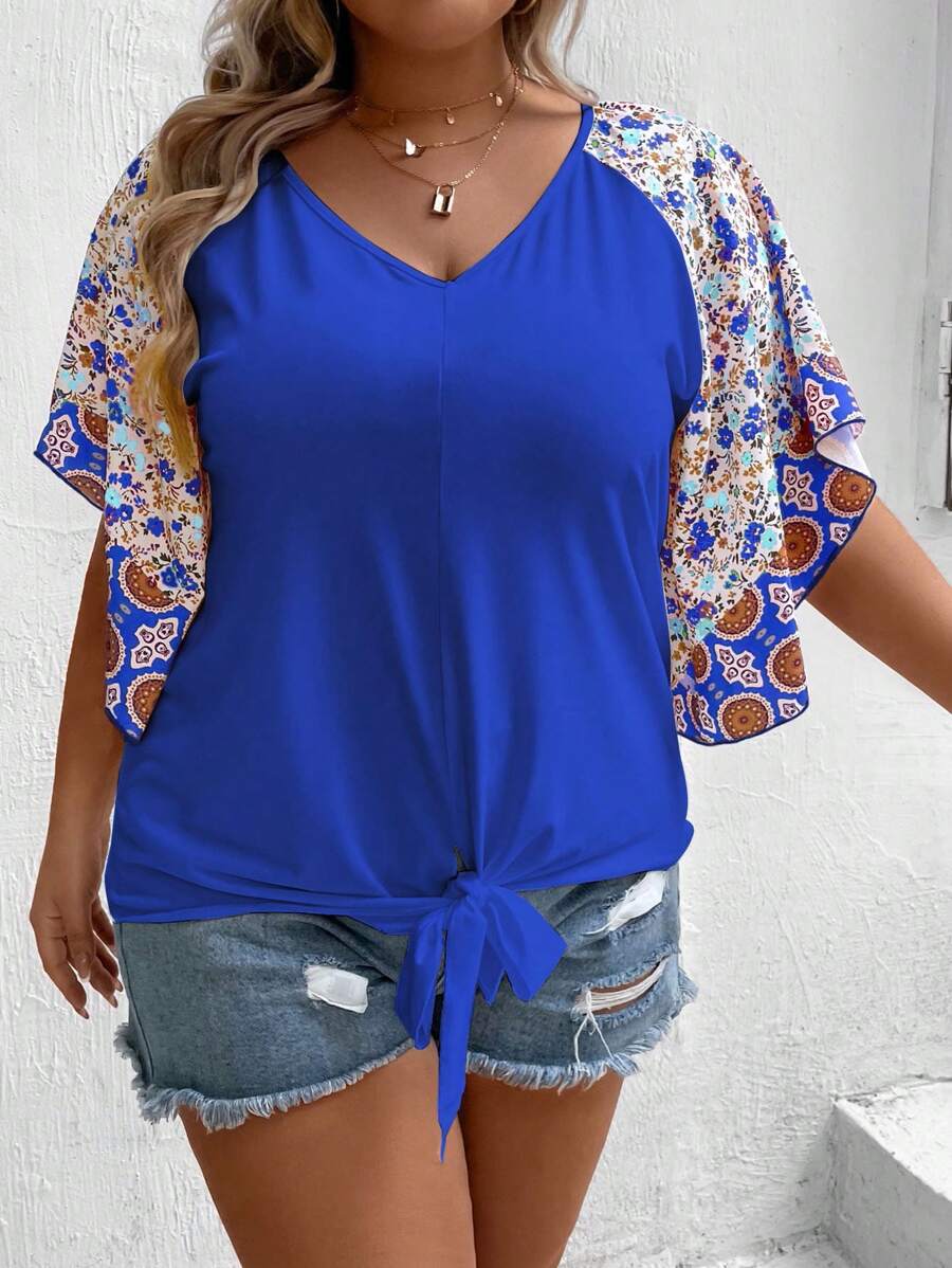SHEIN LUNE Camiseta de manga raglan con estampado floral y dobladillo nudoso para talla grande en verano - azul real - Ver 1