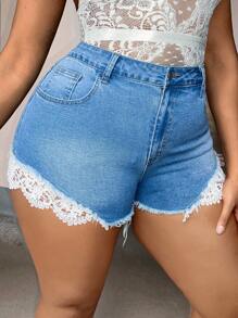 SHEIN SXY 大碼蕾絲拼接毛邊牛仔短褲 - 淺色水洗藍 - 查看 3