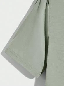 Manfinity LEGND Men Eagle Print Tee - Mint Green - View 3