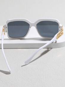 1副女士幾何框架太陽眼鏡適用於日常 - 白色 - 查看 3