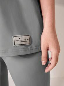 Mulvari 貼布細節落肩T恤和緊身打底褲套裝 - 淺灰色 - 查看 3