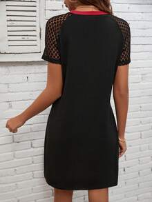 EMERY ROSE 撞色蕾絲拼接插肩袖T恤洋裝 - 彩色 - 查看 2