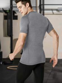 男士字母圖案運動 T 卹 男士健身服 - 灰色 - 查看 2