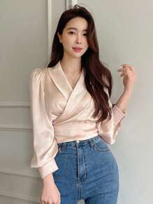 DAZY 纯色披肩领裹身细节短款衬衫秋季上衣长袖上衣 - 杏色 - 查看 5