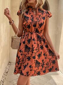 SHEIN Clasi 印花繫帶領連衣裙 - 彩色 - 查看 4