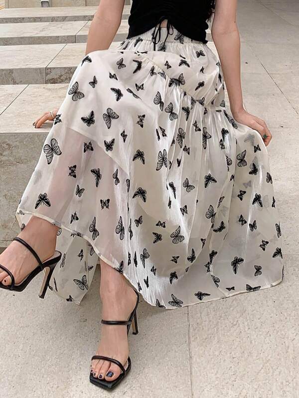 DAZY Butterfly Print Flared Hem Skirt