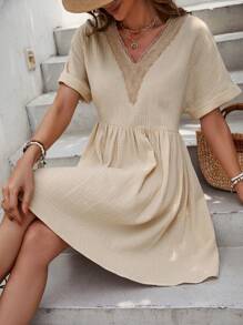 SHEIN VCAY 拼接水溶蕾絲蝙蝠袖娃娃裙 - 米色 - 查看 3