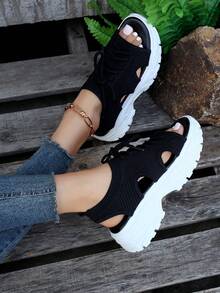 運動黑色涼鞋適用於女士鏤空前綁帶運動涼鞋