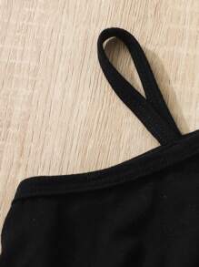 SHEIN Baby Girl Asymmetrical Neck Ruffle Trim Romper With Belt Bag - Black - View 3