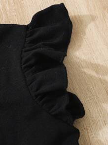 SHEIN Baby Girl Asymmetrical Neck Ruffle Trim Romper With Belt Bag - Black - View 5