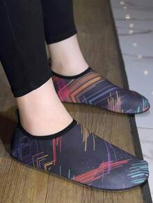 運動涉水鞋適用於女士條紋圖案水襪