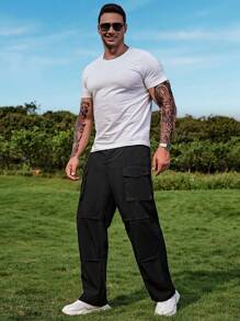 Manfinity LEGND Men Flap Pocket Side Cargo Trousers - Black - View 5