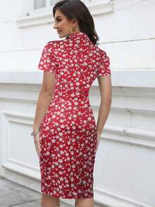 Floral Print Mock Neck Bodycon Dress - Red - View 2