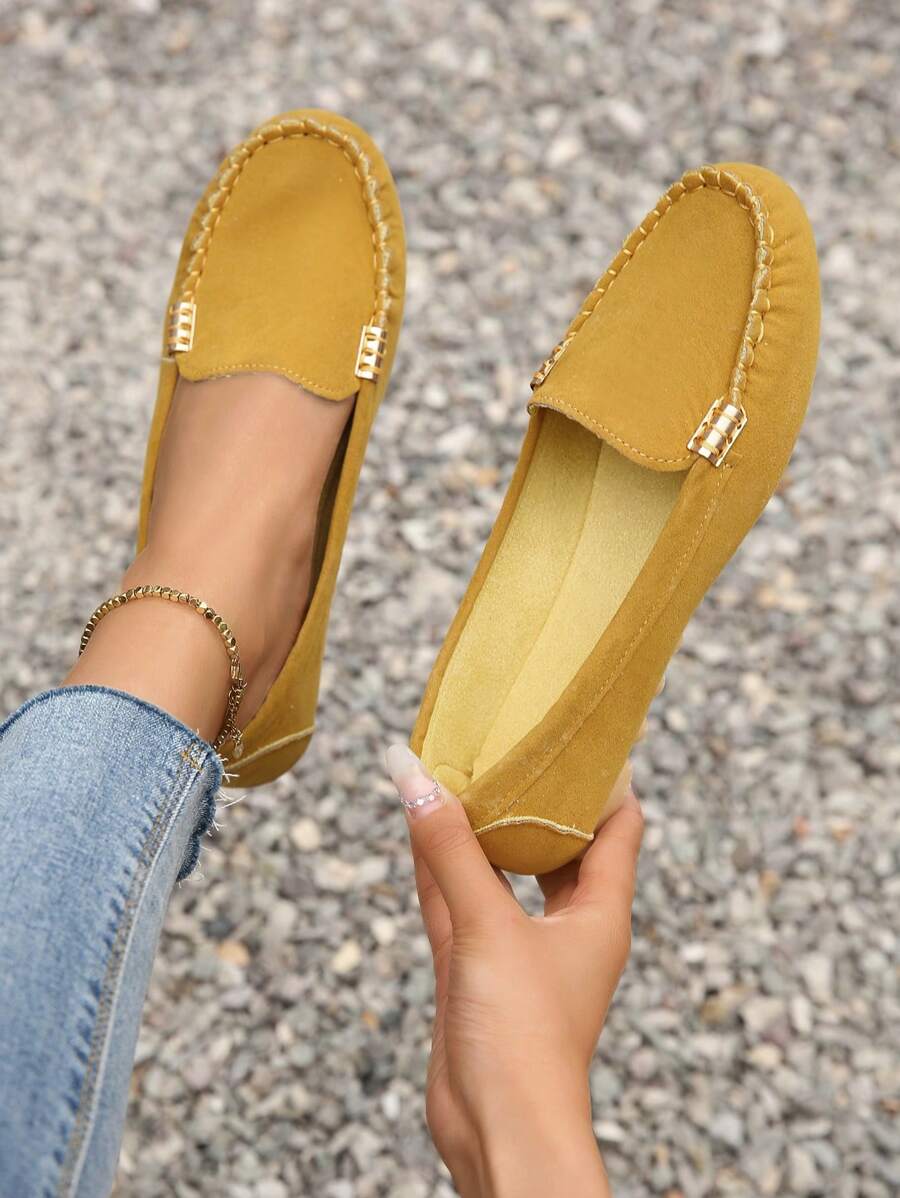 時尚平底鞋適用於女士金屬裝飾仿麂皮平底樂福鞋 - 橘色 - 查看 1