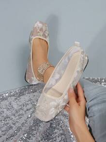 女士花卉刺繡方頭時尚網紗芭蕾舞鞋 - 米色 - 查看 1