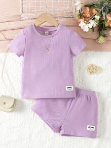 小女童字母補丁細節T恤和短褲 - 紫丁香色 - 查看 1