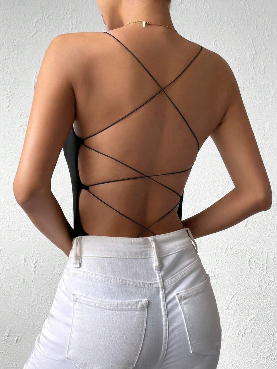 SHEIN Privé 交叉露背吊帶連體衣 - 黑色 - 查看 1