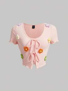 SHEIN MOD 花卉圖案補丁貼木耳邊前繫帶短款T恤 - 淺粉色 - 查看 1