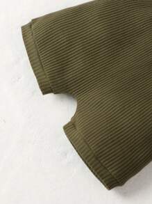 SHEIN Vintaside Kids Baby Boy Striped Bodysuit & Bow Front Shorts & Hat - Army Green - View 6