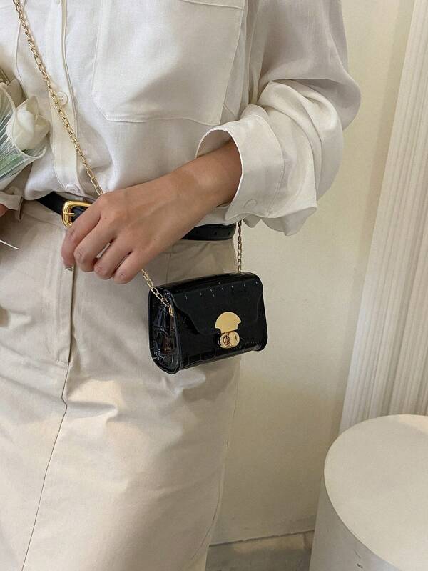 Mini Crossbody Bag With Delicate Chain Strap, Crocodile Pattern Lock Clasp Shoulder Square Bag With Chic Aesthetic Bag