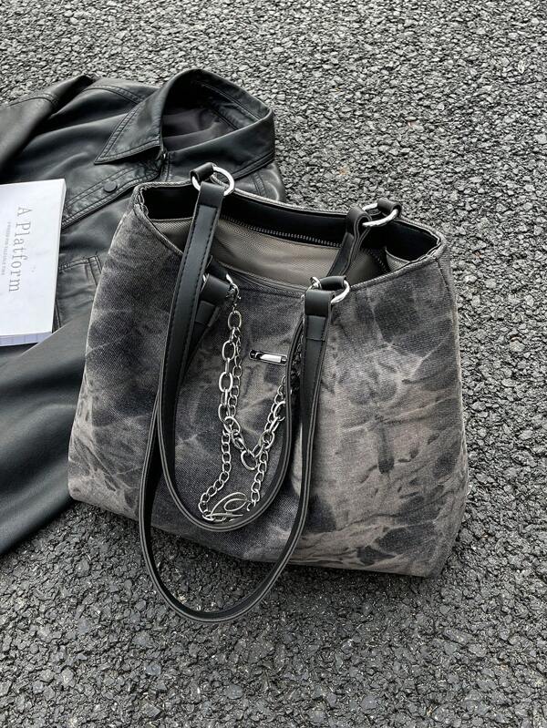 حقيبة كتف بتصميم جرافيكي مع زخارف سلسلة، ذات سعة كبيرة بتصميم مميز، حقيبة كتف جديدة وعصرية، حقيبة تخزين خارجية مناسبة للفتيات المراهقات والنساء الطالبات، مثالية للعودة إلى المدرسة، أول يوم دراسي، المرحلة المتوسطة والثانوية، التسوق، العطلات، الكلية