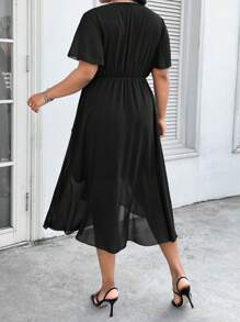 SHEIN Clasi 大碼素色圍裹洋裝 - 黑色 - 查看 2